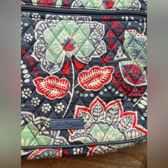 Vera Bradley Nomadic Floral Triple Zip Hipster Quilted Bag - Picture 5 of 11